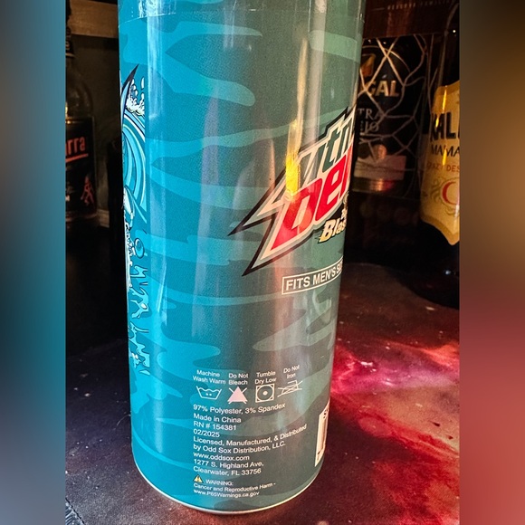 Mountain Dew Baja Blast® Crew Socks Can 2-Pack - Picture 4 of 5